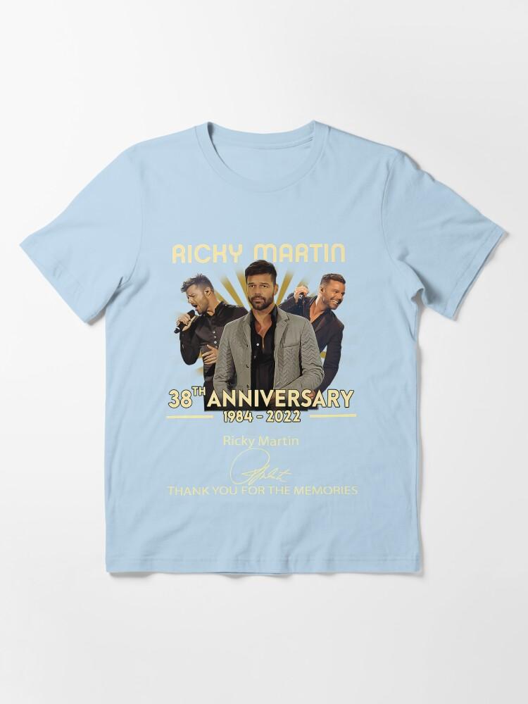 Ricky Martin Rícky MárTin 38th, Anniversary Essential T-Shirt