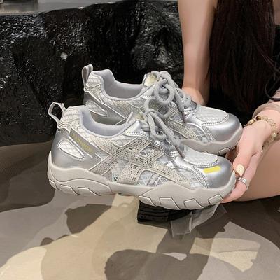 Модные кожаные дышащие сетчатые немецкие тренировочные туфли со стразами женские 2025 новые удобные модные универсальные повседневные кроссовки Forrest Gump тренд