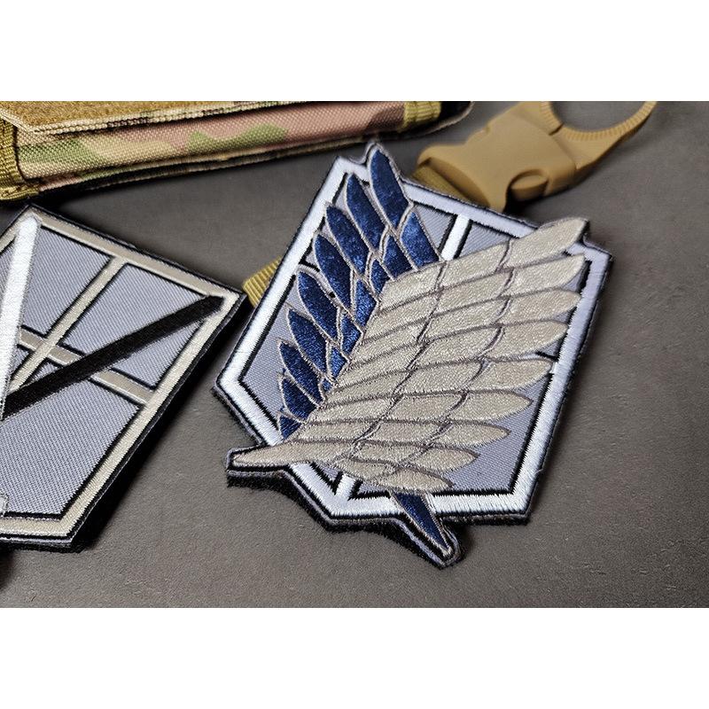 Нашивка Attack On Titan с вышитыми нарукавными повязками Wings Of Liberty из ПВХ, резиновые нашивки для тактического рюкзака, японская наклейка-аниме
