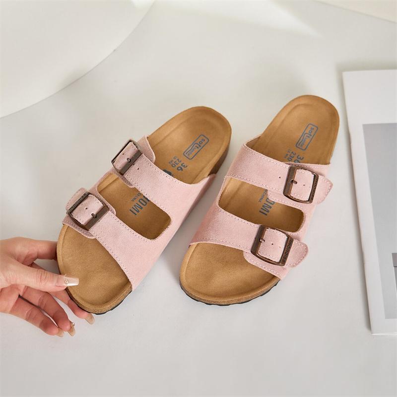 Мода 2024 года, новые модные летние женские тапочки из пробки, повседневные пляжные тапочки с двойной пряжкой, нескользящие, снаружи, с мягкой подошвой, кожаные тапочки