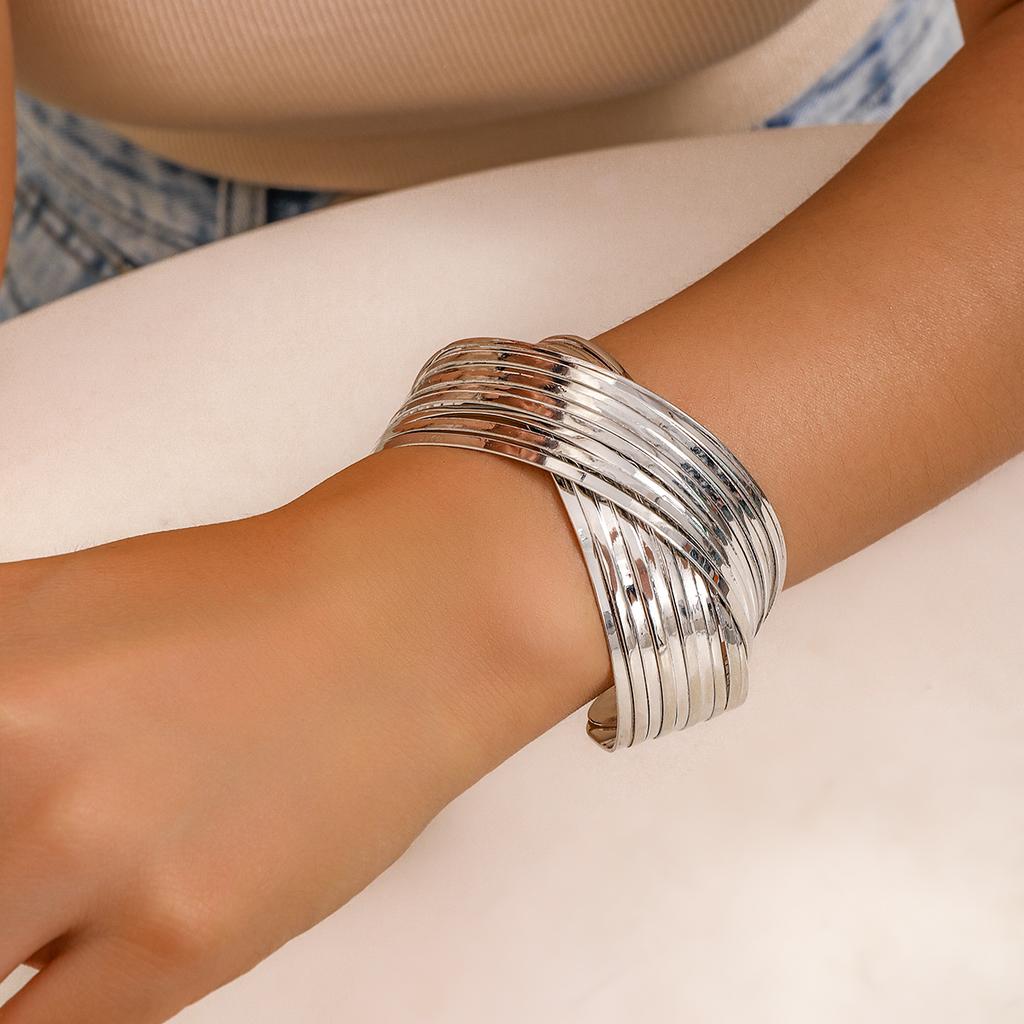 High Quality Goth Cross Wide Open Cuff Bangle for Women Statement Heavy Metal Arm Bracelet Pulseras Grunge Jewelry Steampunk Men