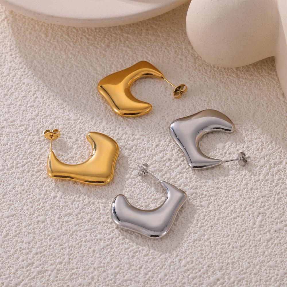 French Irregular Metal Simple and Exaggerated Titanium Steel Gold-plated Earrings Cold Wind Niche Design Temperament Stud Earrings Women