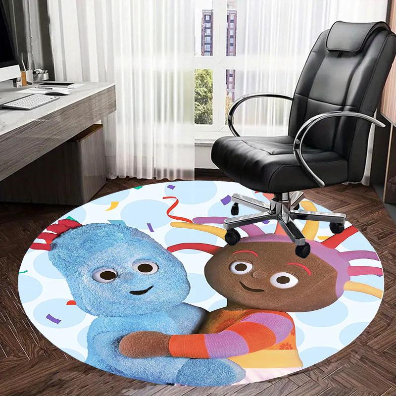 1pc Blue and Brown Characters Hugging Round carpet, Made of Polyester,Perfect for Decorating Office Chairs, Living Rooms,Vibrant Decorative Rug