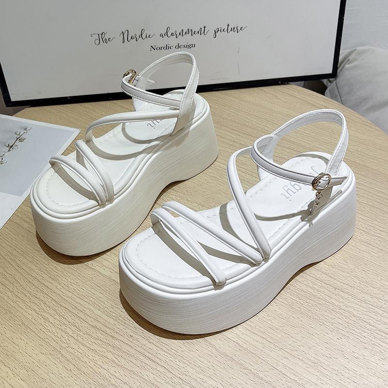 Модные босоножки на платформе 7 см для женщин, лето 2024, новые модные босоножки на высоком каблуке с узкими ремешками для женщин, римские пляжные туфли с открытым носком
