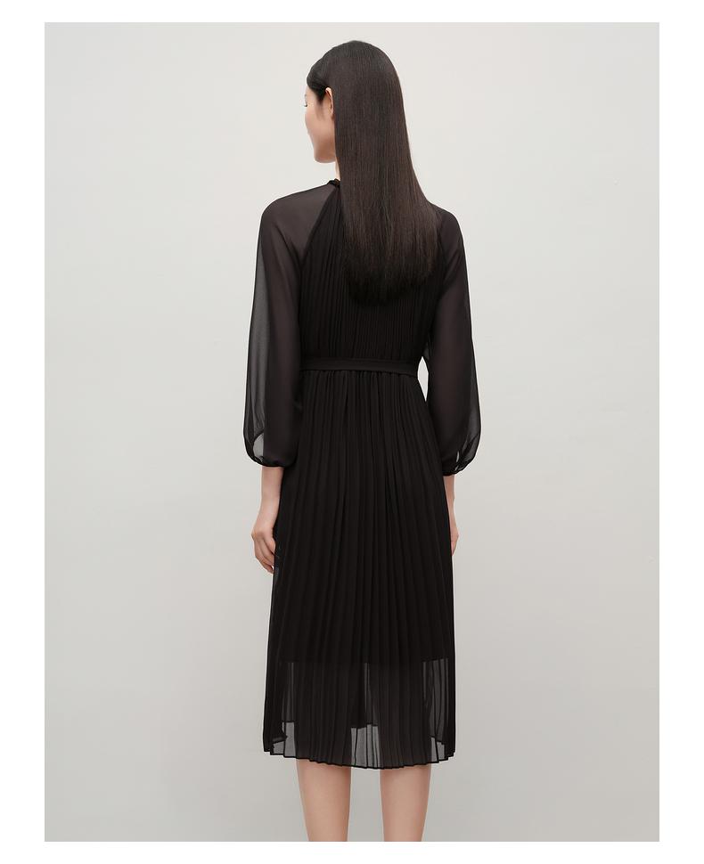 Jiuzi Anna Kou elegant three bedroom wind pressure pleated hanging waist graceful dress women's clothing 2024 autumn new item