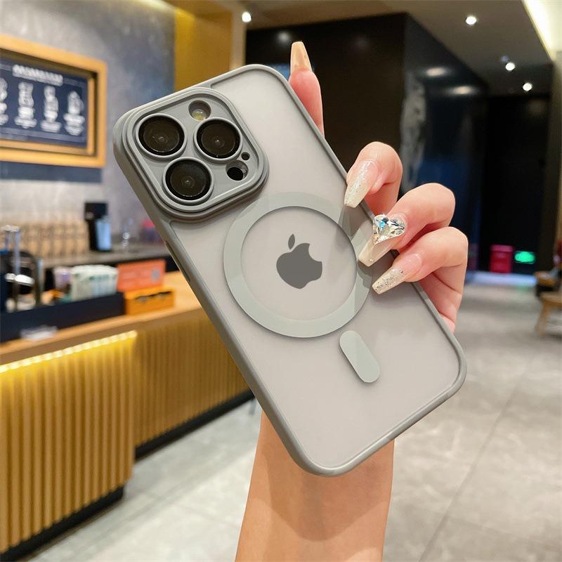 Магнитный Матовый Полупрозрачный Чехол для iPhone 17 Air 16 15 14 13 12 11 Pro Max Plus для Magsafe Беспроводной Зарядки Ударопрочный Чехол