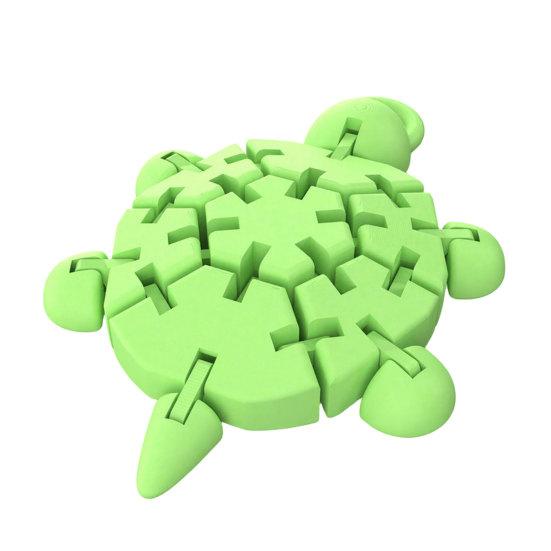 Nostalgie Articulated Turtle Figurine, 3D Printed Cute Tortoise with Movable Joints, Flexible Reptile Toy for Desk, Stress Relief Gift