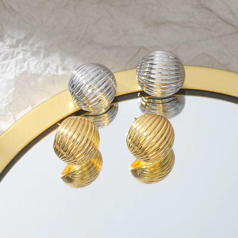 Элегантные Плиссированные Медные Серьги – Изысканные, Легкие и Стильные