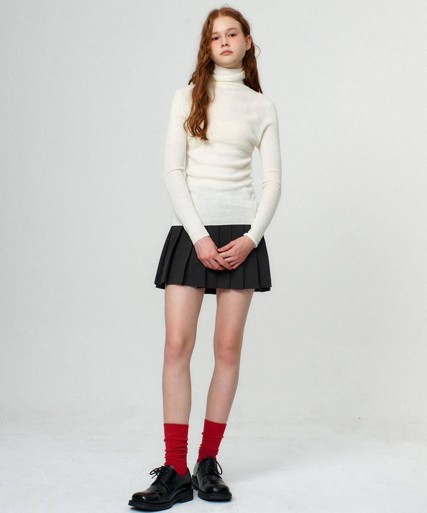 RAVEROUS Basic Turtleneck Knit_Ivory