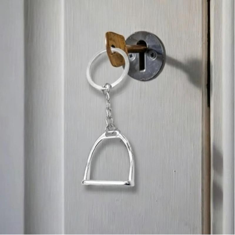Equestrian Horse Stirrup Keychain Cute Animal Themed Decor Accessory 1Pcs Lightweight for Backpack Pendant Daily Use