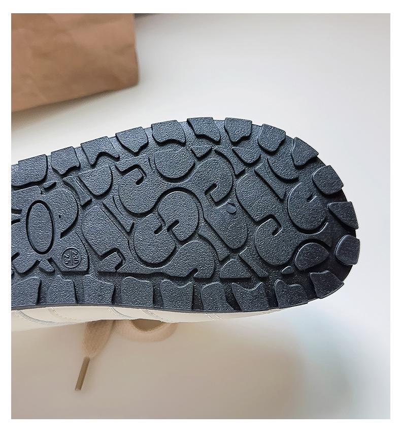 Fashion Korean version of retro German training shoes women's 2025 new summer soft-soled versatile white shoes with skirt B3511