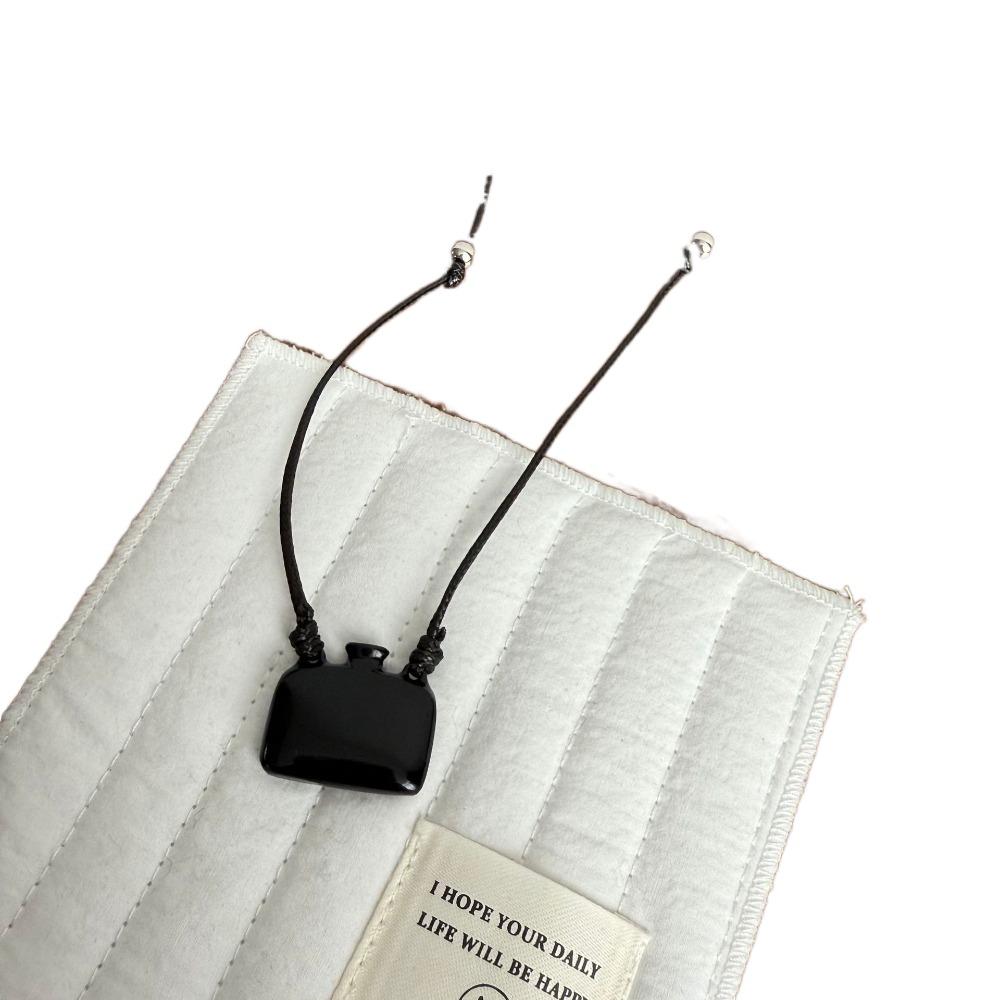 Темпераментная квадратная бутылка, цепочка на шею, элегантное модное украшение, длинная цепочка для свитера, друзья