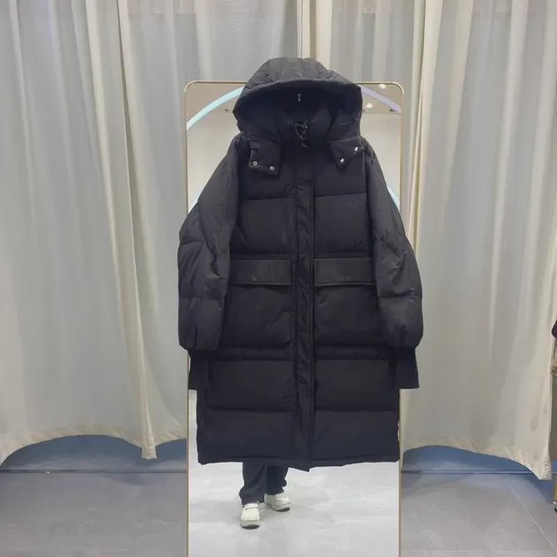 Женское хлопковое пальто длиной до колена из толстого белого утиного пуха с капюшоном 2024 года - зимняя мода в корейском стиле