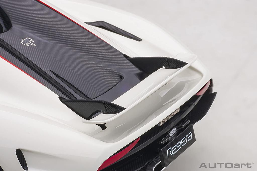 AUTOart Koenigsegg Regera Finished Product 79027 1/18 White/Carbon Black/Red