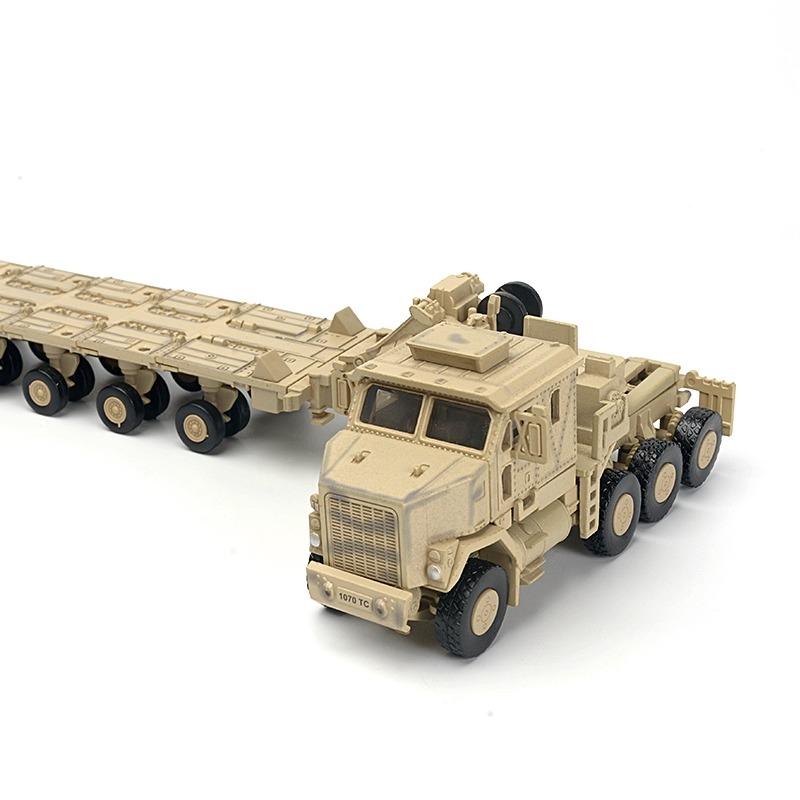 1:72 Creative Military Series Building Blocks Armored Transport Vehicle Green/Yellow M-Track Model Toys For Kids Christmas Gifts
