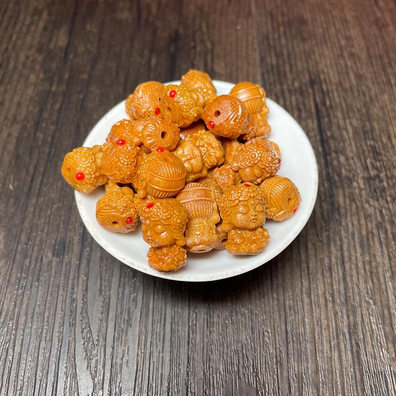 Xinshan Carved Sandalwood Beads and Phone Pendant Accessories