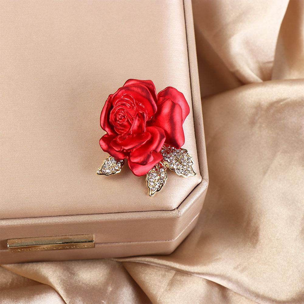 Temperament Temperament Red Rose Brooch High-end High-end Suit Pins Female Lady
