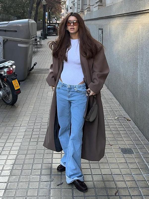 Женское шерстяное пальто - Коллекция Осень/Зима 2024, Стиль для города с пиджачным воротником