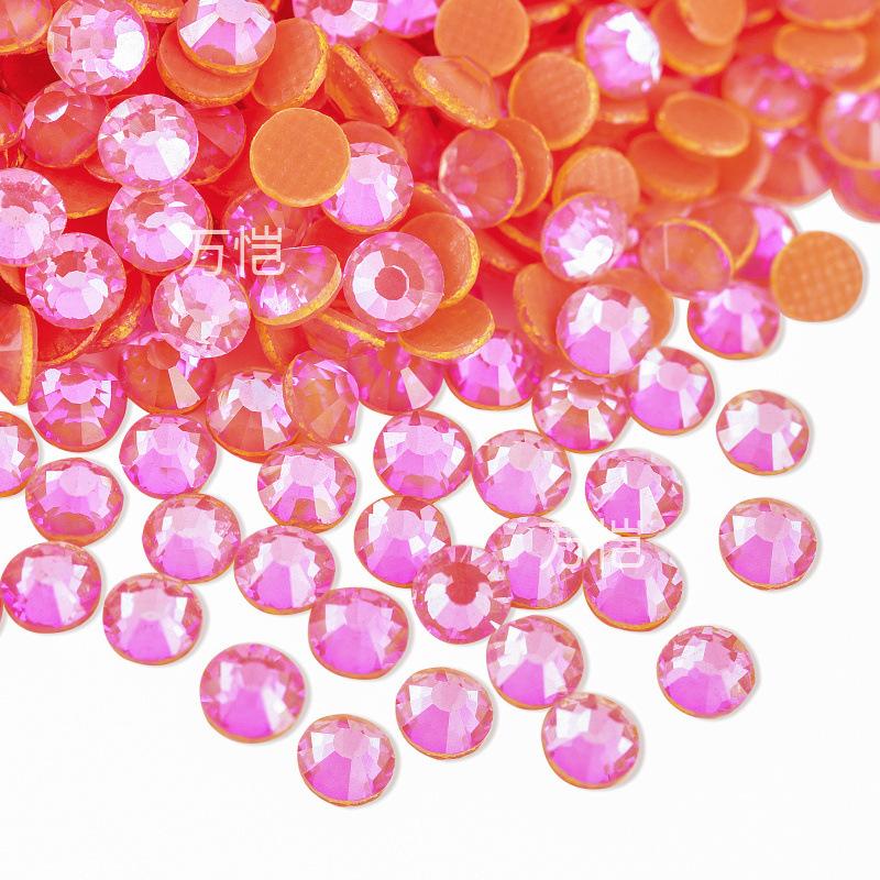 Китай Красный Стекло Горячий Алмаз, Термоплавкий Клей Стразы Diy Одежда Кристалл Ювелирные Изделия Декоративные Красота Креативные Аксессуары