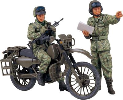 Tamiya 1/35 Военная миниатюра Серия Нет. 245 Мотоциклетный разведывательный набор Сил самообороны Японии Пластиковая модель 35245