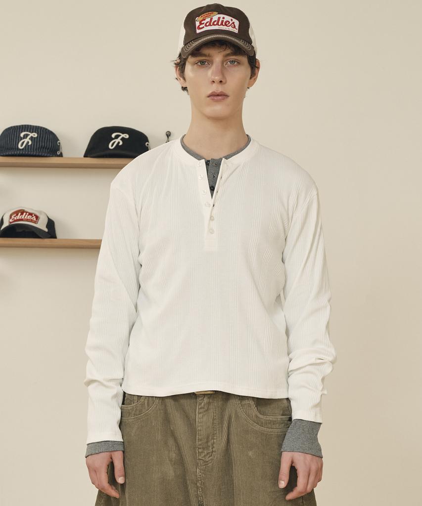 TAKEASY Ribbed Crop Henley Neck (White)