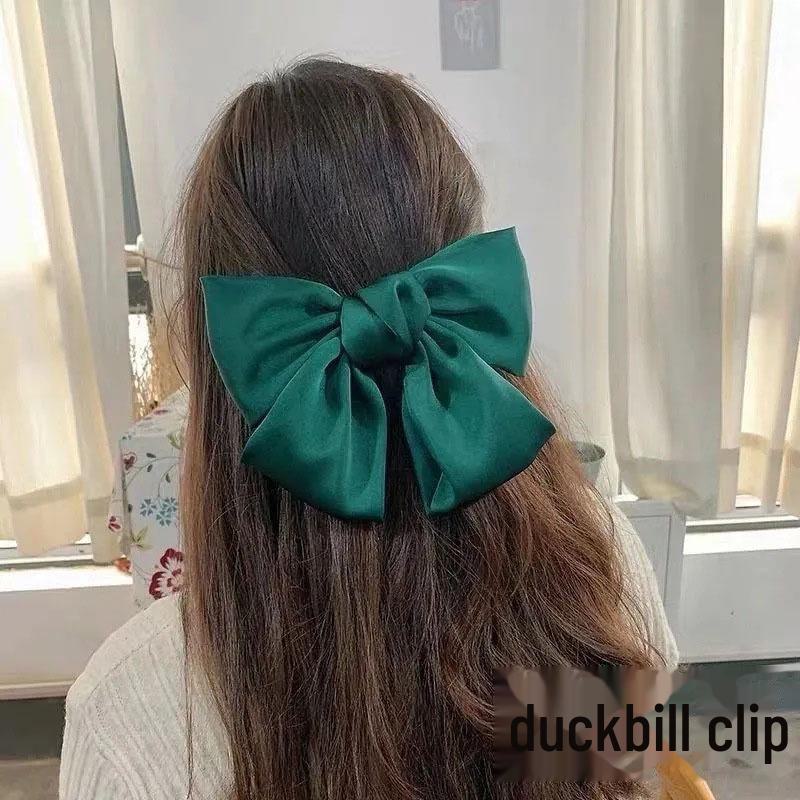 Заколка для волос с большим бантом — милый, стильный головной убор для создания образов в японском и корейском стиле