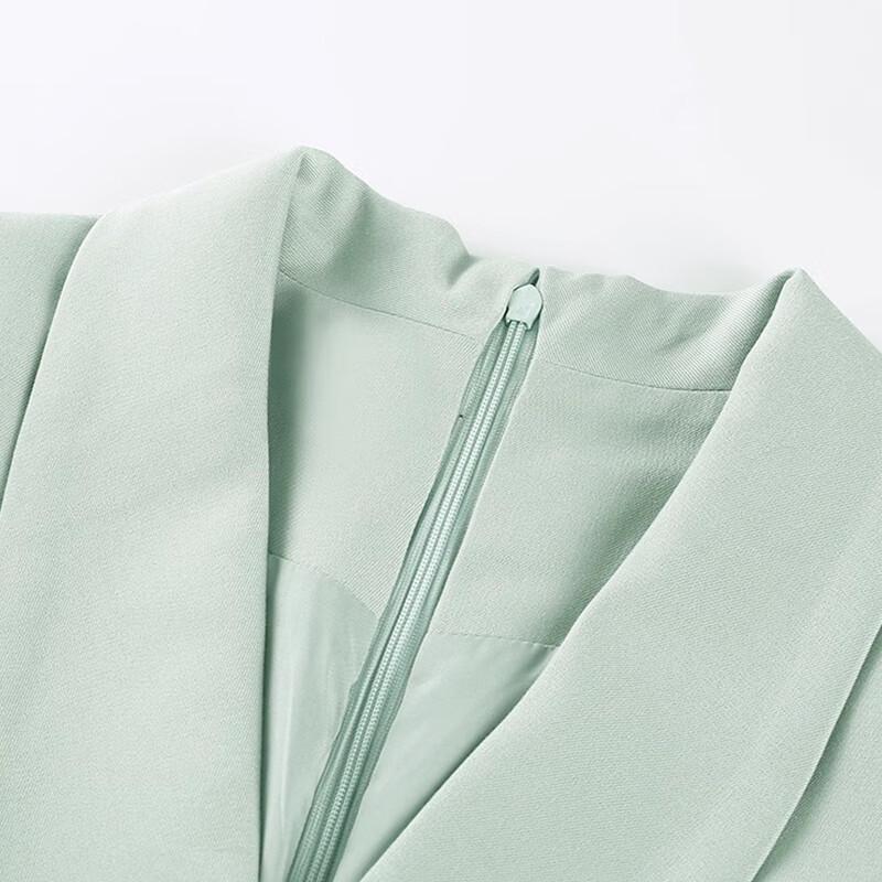 Платье-костюм профессионального кроя с V-образным вырезом Teluoman