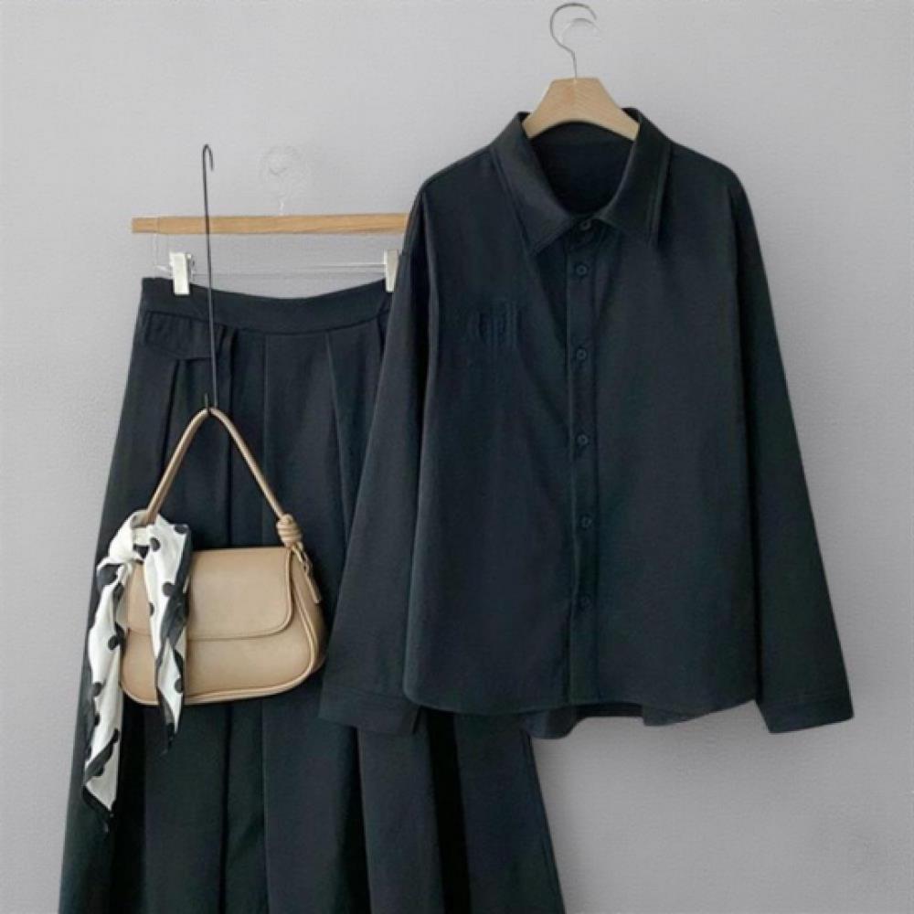 New Arrivals Open Run Women Big Embroidery Loose Fit Plain Shirt