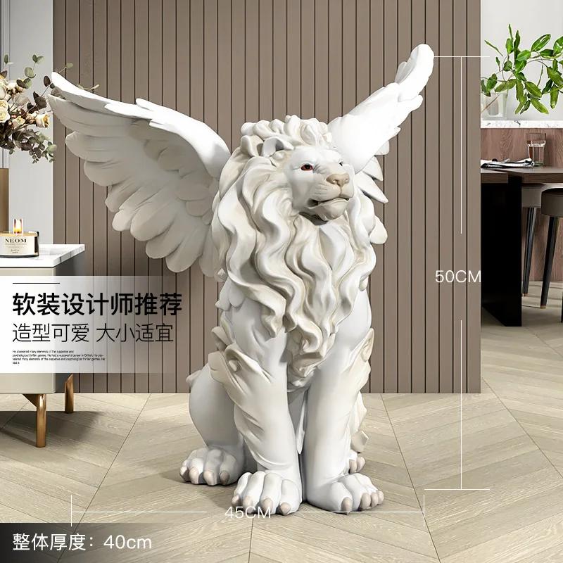 Nordic Luxury Lion Handicraft Resin Adornments Hotel Store Lobby Figurines Crafts Home Livingroom Tabletop Sculpture Decoration