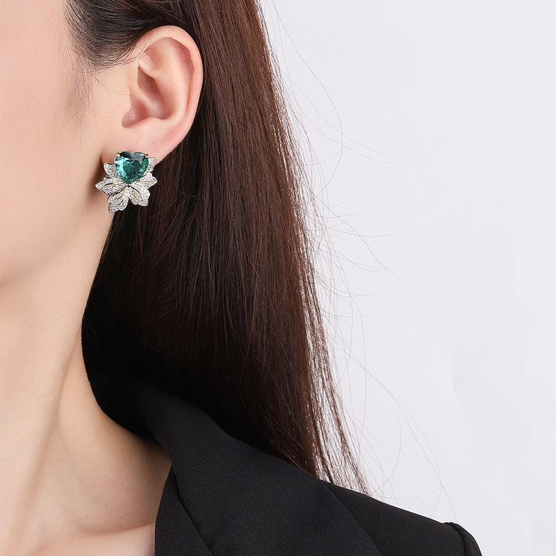 Ювелирные изделия s925 серебряные серьги-гвоздики с кристаллами в виде порошка из драгоценных камней серьги с кленовым листом новые легкие роскошные серьги-гвоздики