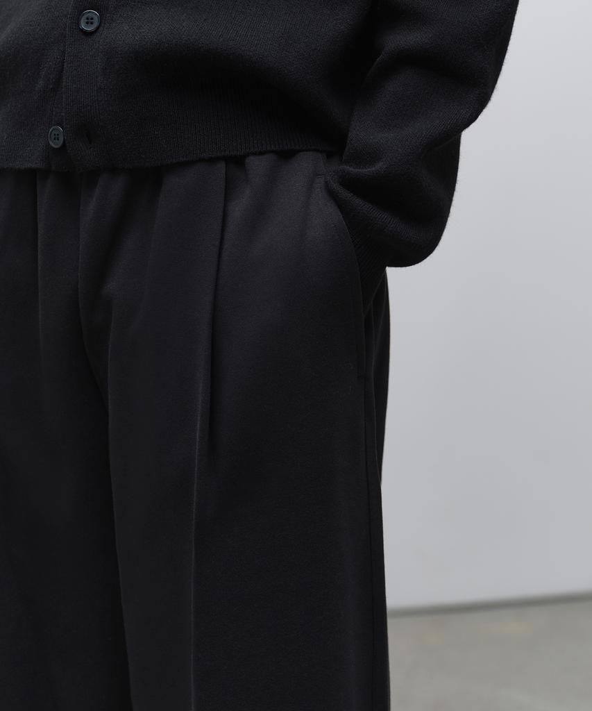 MUSINSA STANDARD Double Knit One-Tuck Wide Lounge Sweatpants [Black]