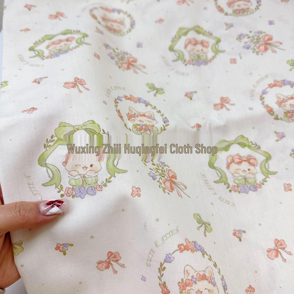 100% Хлопок Корейский Стиль Мультяшный Котенок Цветочная Ткань для Женской и Детской Одежды, Семейных Нарядов, Домашней Одежды, DIY Проектов