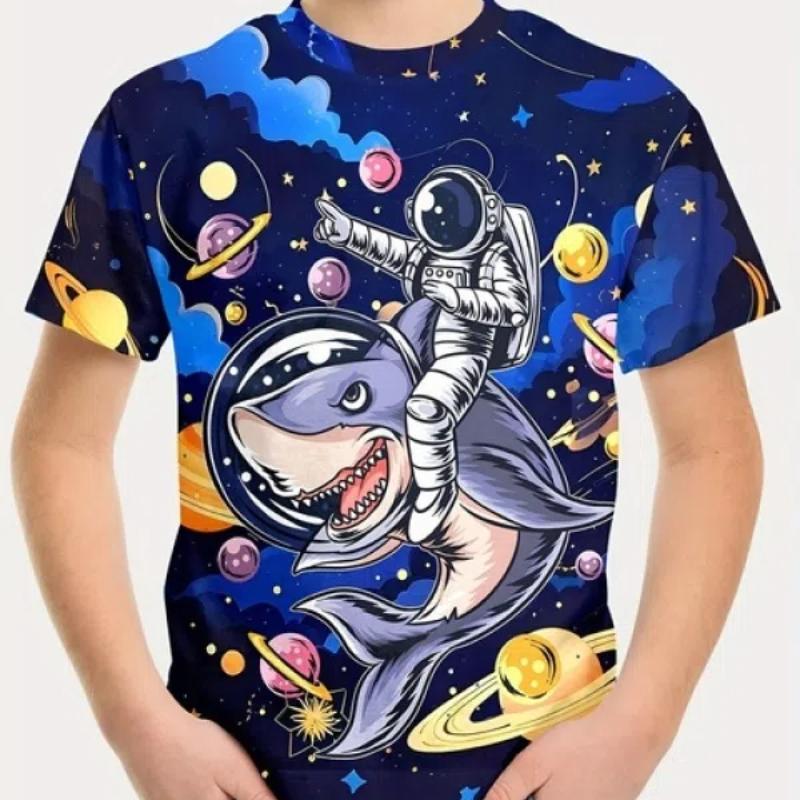 Креативная футболка с принтом астронавта для мальчиков, повседневный легкий и удобный топ с короткими рукавами, летняя детская выходная одежда
