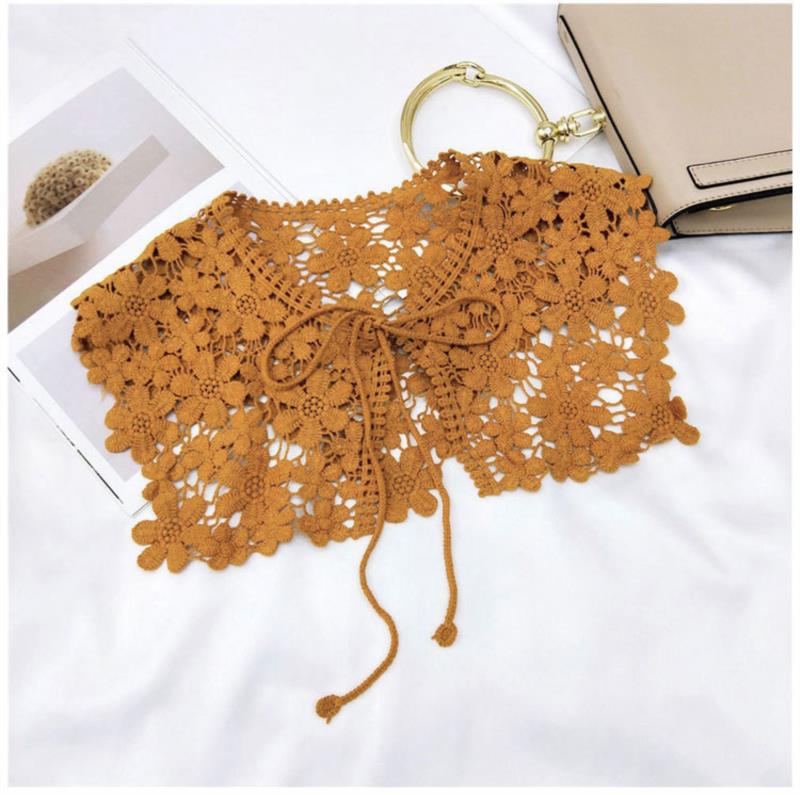 Vintage Shawl O-Neck Doll Fake Collar Shirt Women Hollow Crochet Lace False Collar Detachable Woman Half Shirt Faux Col