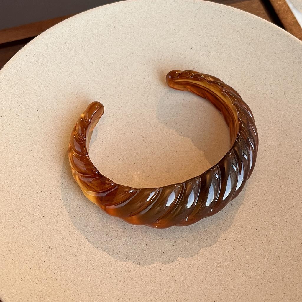 Vintage Threaded Open Bracelet, Premium Smudge Texture Acrylic Bracelet Acrylic Jewelry