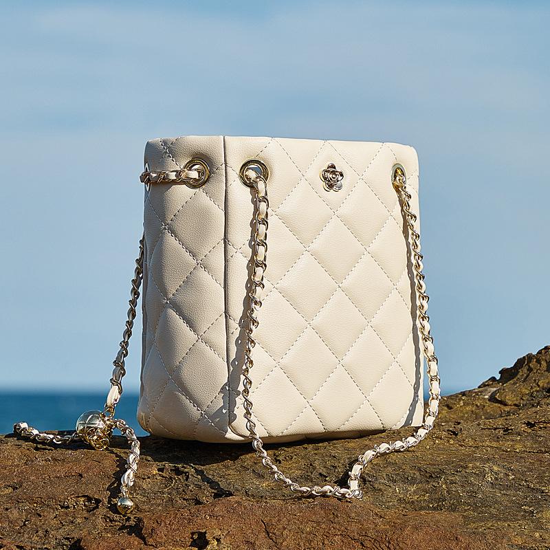 Сумка из натуральной кожи большой вместимости, модная сумка через плечо на цепочке для通勤