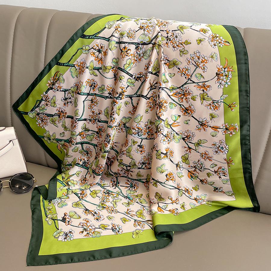 70cm Women Square Silk Scarf Flower Print Small Neckerchief Female Shawl Headscarf Foulard Bandana  Accessories Wap Hijab