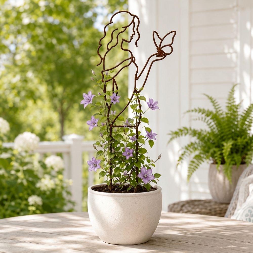 Distressed Iron Metal Figure Vine Climbing Frame Lady Plant Support Pile Climbing Plants
