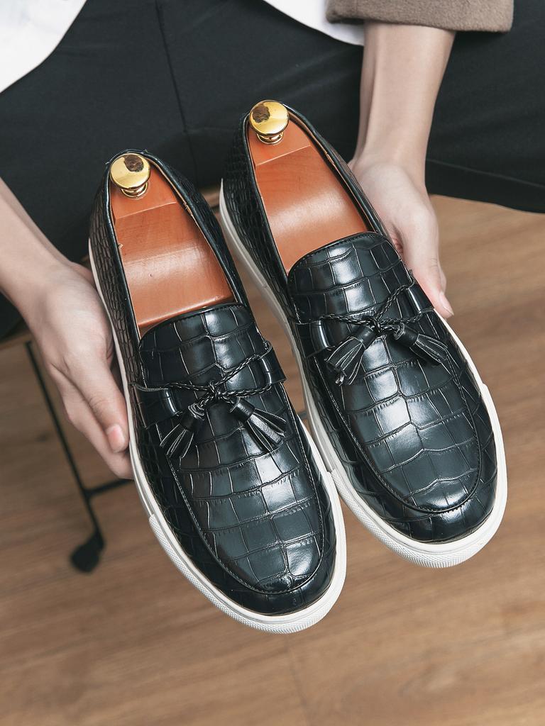 Fashion Personalized Lazy Shoes 2025 Spring and Autumn New Loafers Cover Feet One Pedal Flat Shoes Men's Large Size 47 Board Shoes