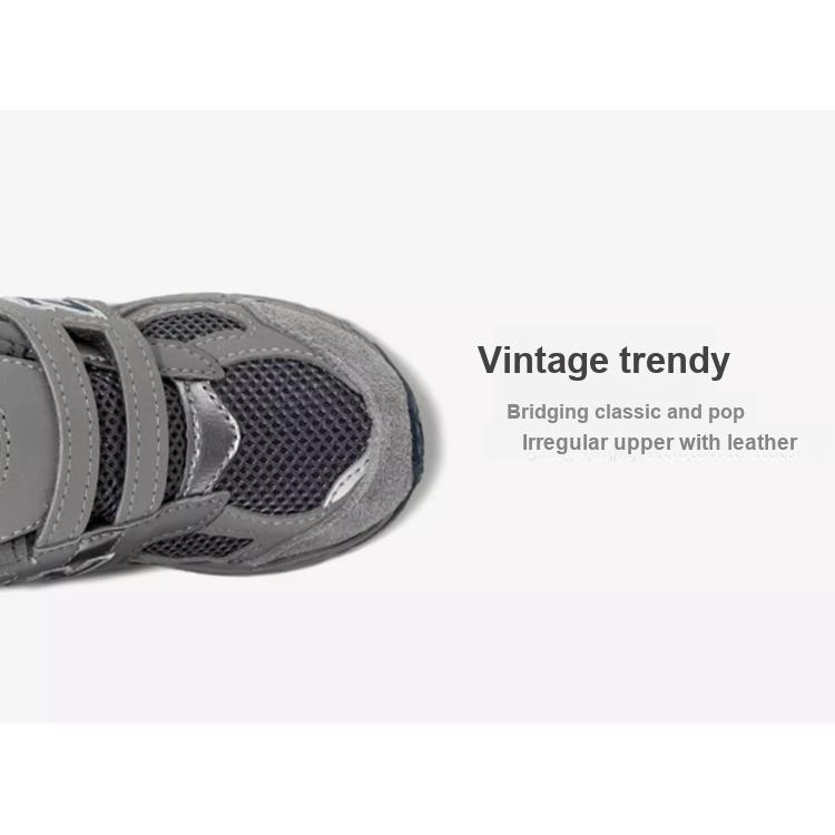 New New Balance 2002R Dark Grey TD IV2002R0