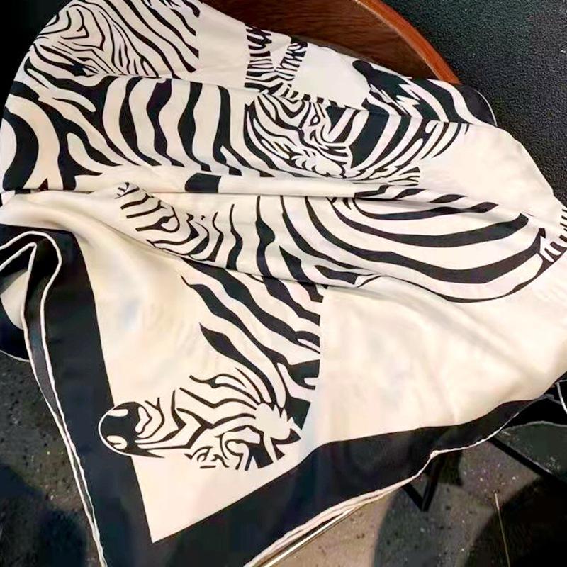 Шелковый платок Douyin 90 см квадратный платок Космические скачки Звездный конь% 100 Шелковый платок из тутового шелка Женский твиловый шелк