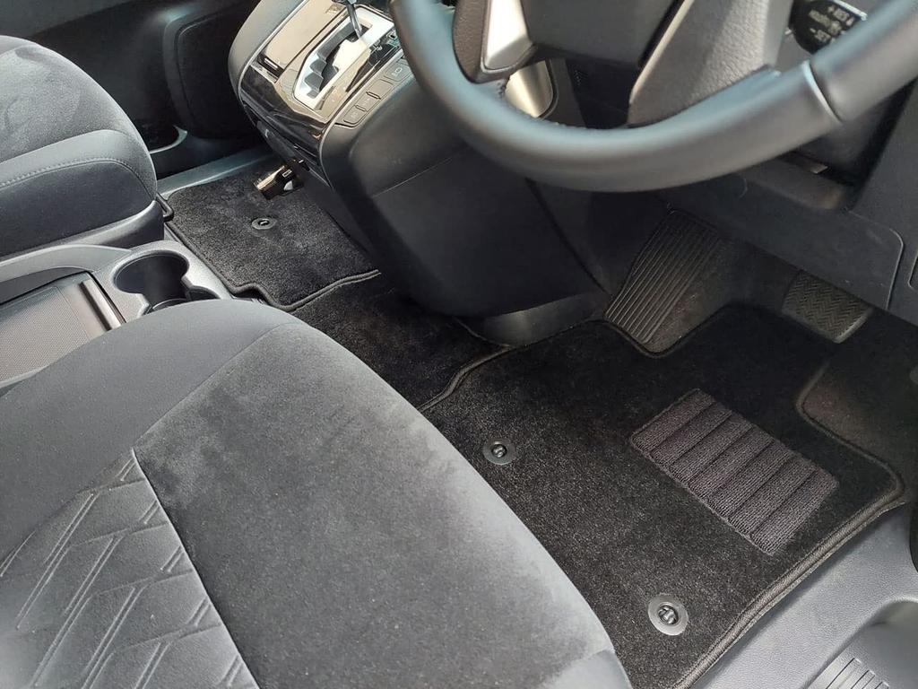 Delica D5 Коврик для пола Коврик для автомобиля Комплект с багажным отделением Без ступеньки автомобили, выпущенные после февраля Черный Фиксирующий спецификация Коврик, Коврик, Черный, 7-местный,