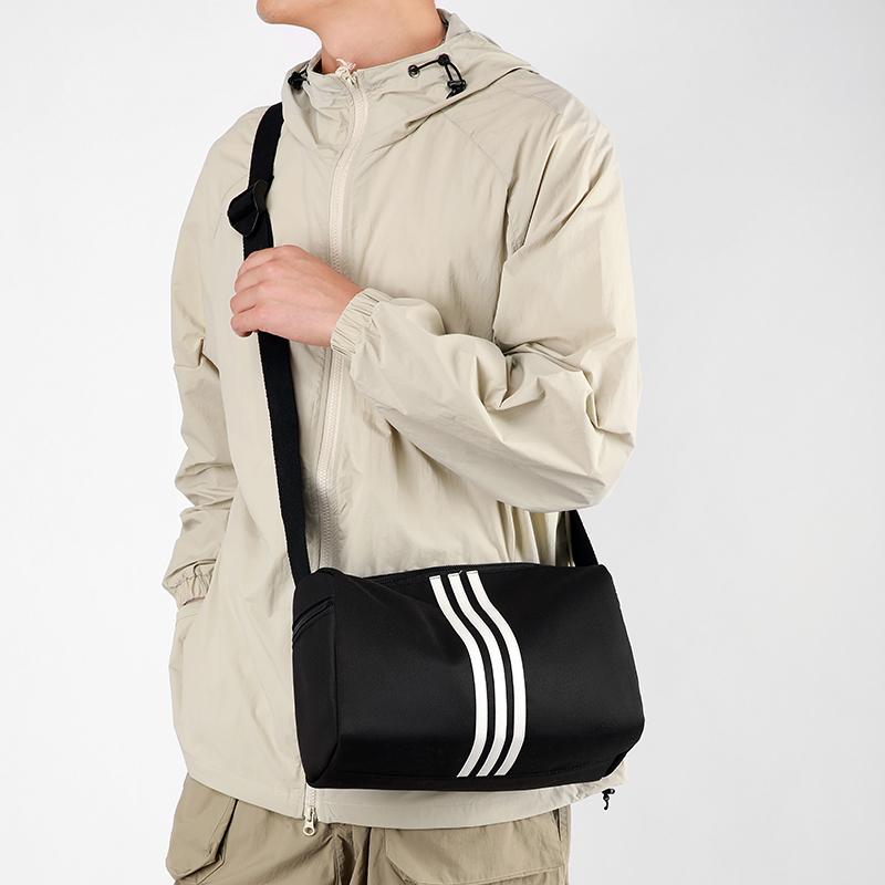 Unisex Oxford Shoulder Bag Compact Square Crossbody Sling for Sports & Daily Use Underarm Bag