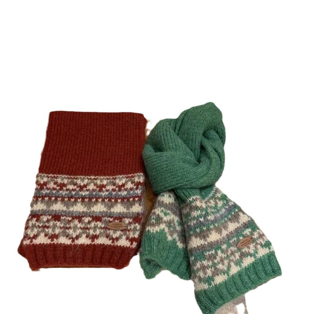Christmas Scarf Women's Korean Version Retro Knitted Versatile Thick Autumn and Winter Warm Student Couple Scarf