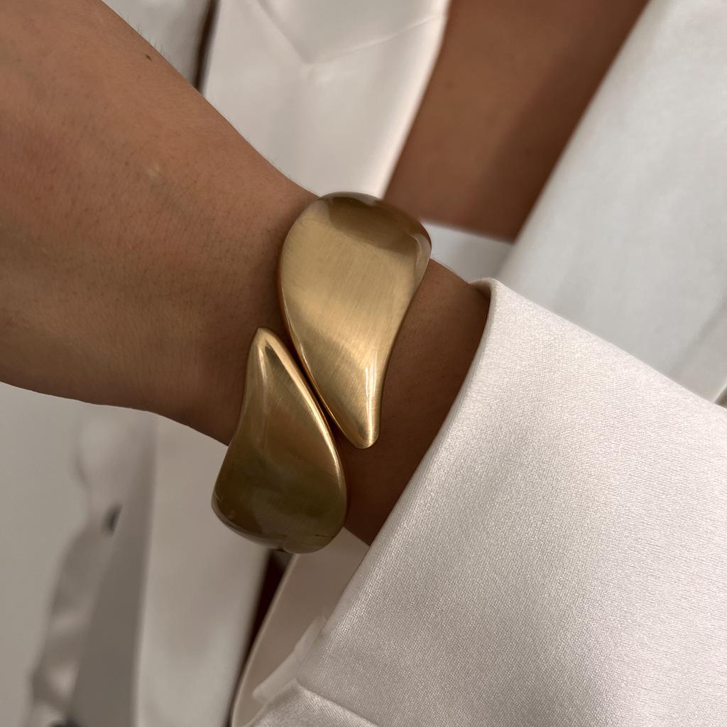 Ingemark Classic Vintage Matte Irregular Heavy Metal Chunky Wide Cuff Bangles Women Punk Gold Color Spring Bracelets Men Jewelry