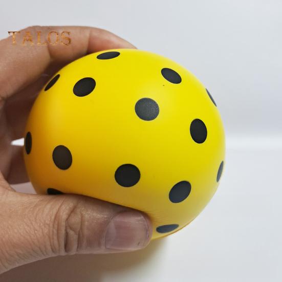 Тренировочные мячи для пиклбола из пеноматериала с тихим отскоком для тренировок и соревнований. Мячи для пиклбола из пеноматериала высокой плотности для безопасной игры.