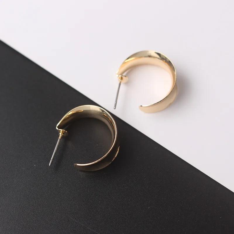C-shaped Stud Earrings for Women Curved Surface Personality Earring Gold Color Metal Earrings Femme Unusual Earrings Orecchini