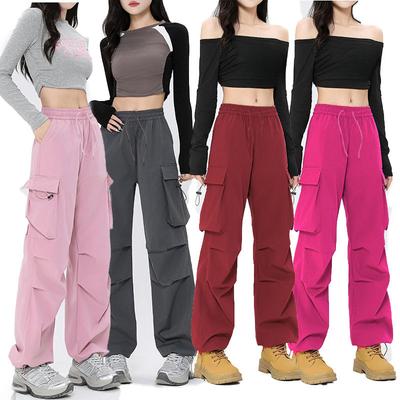 Стильные и практичные рабочие брюки для женщин с широким кроем для создания модного образа