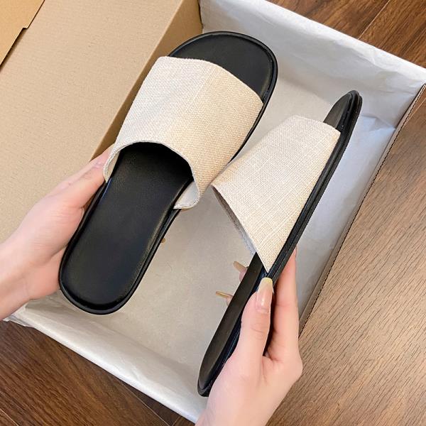 Модные резиновые шлепанцы, тапочки, женская летняя обувь, сланцы, женские пляжные пантофли, слайды, гавайские сабо, мягкие, 2025, плоские, повседневные, для отдыха