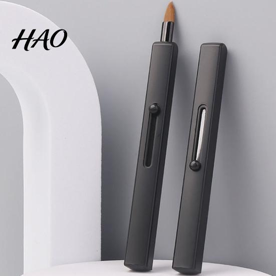Lip Smudge Brush Dustproof Design Soft Bristle Matte Texture Non-slip Comfortable Grip Beauty Tool Multifunctional Retractable Makeup for Lady